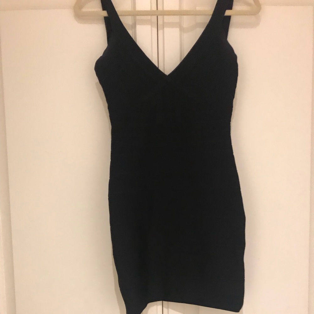 Beautiful Herve Leger Bodycon Dress
